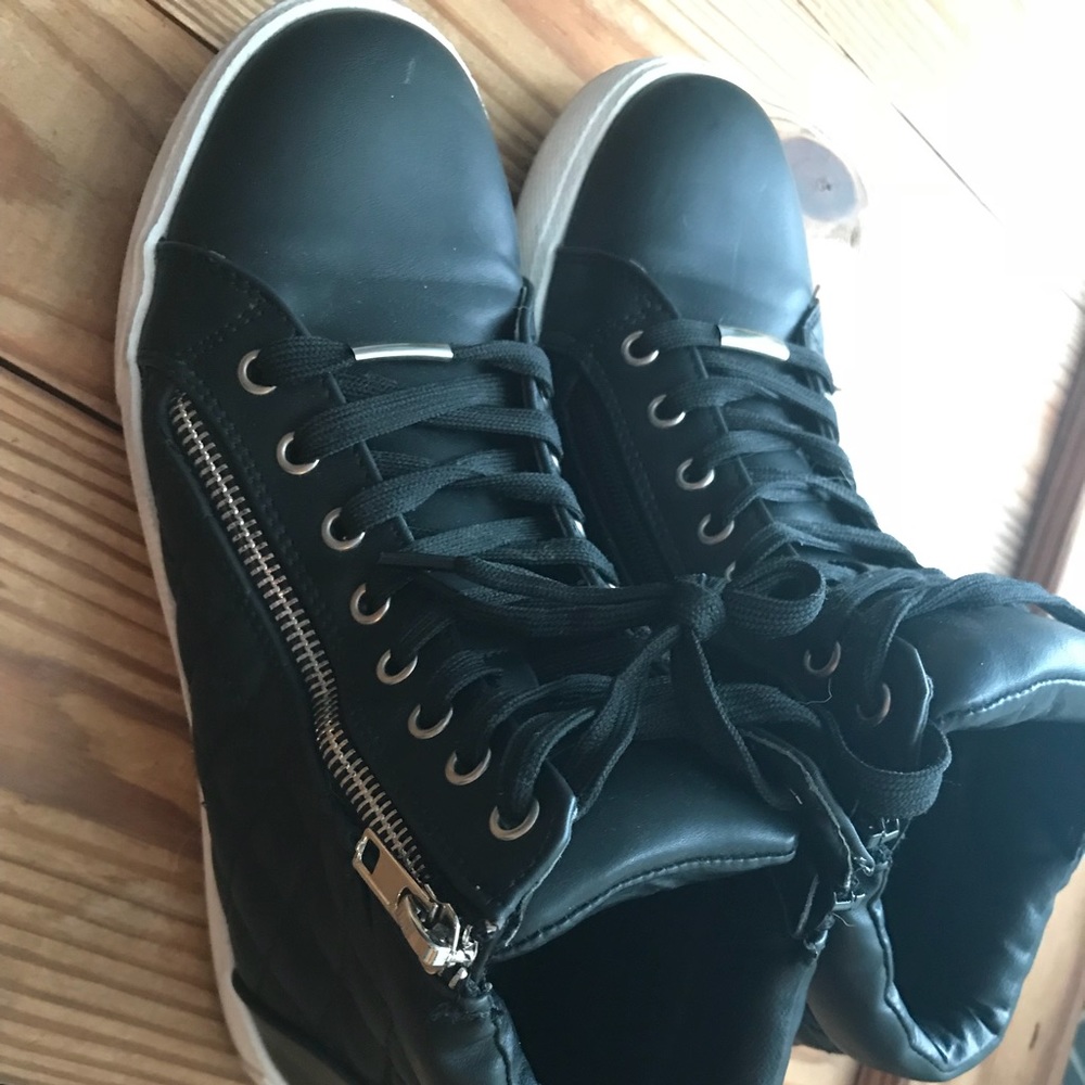 Steve Madden high tops
